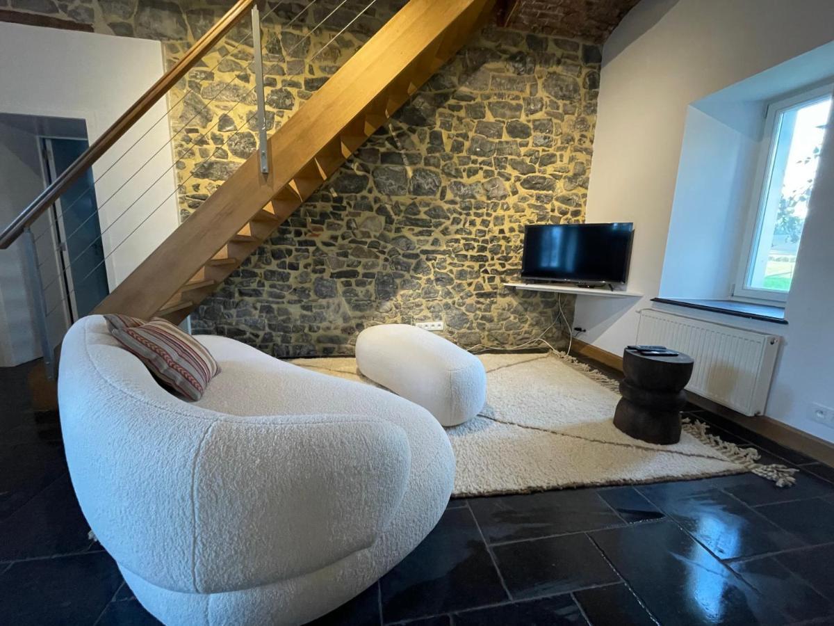 La Ferme De Basseilles Guest House Mozet Exterior photo