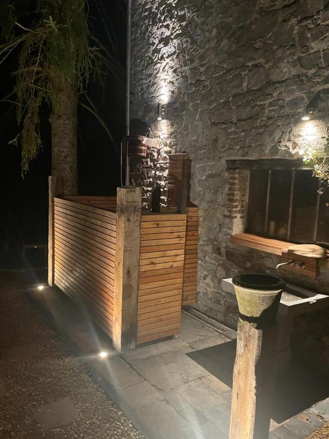 La Ferme De Basseilles Guest House Mozet Exterior photo