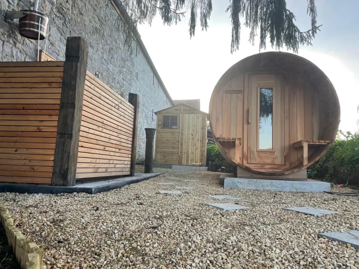 La Ferme De Basseilles Guest House Mozet Exterior photo