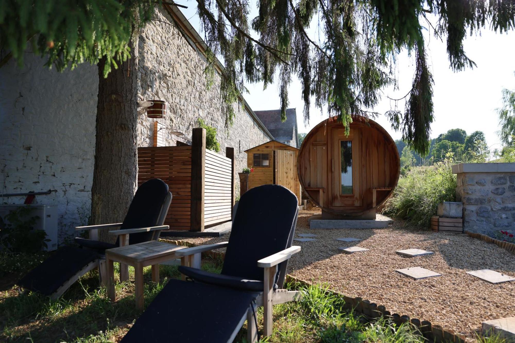 La Ferme De Basseilles Guest House Mozet Exterior photo
